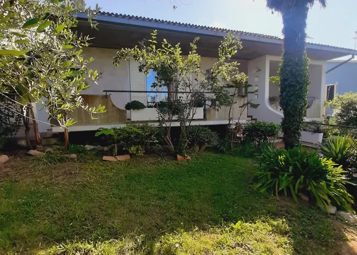 Villa In Collina Vista Mare